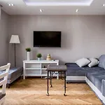 Apartment Little Warsaw
