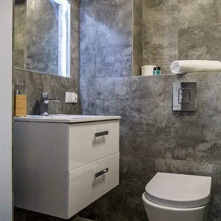 Apartment Little *